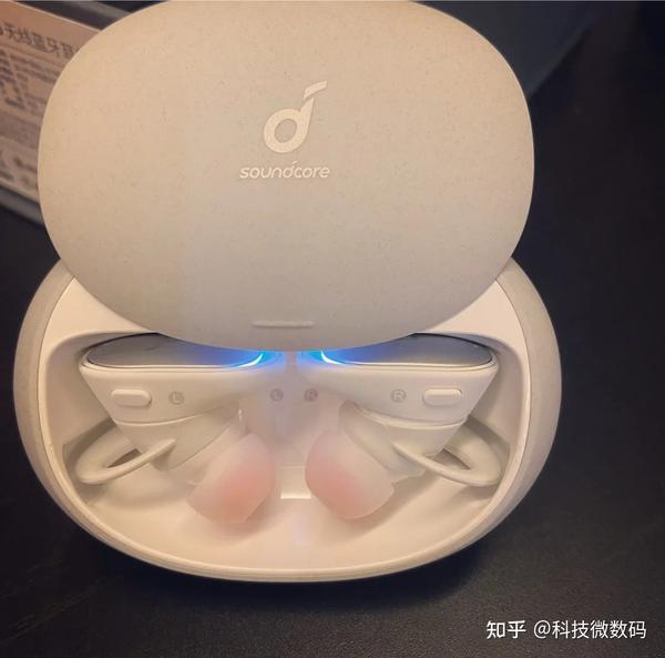 airpodspro蓝牙耳机