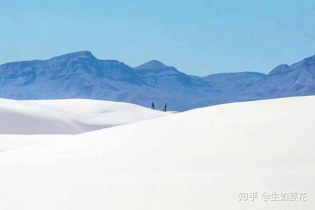 有没有那种虽然丧但不失向上的热情有点不冷不热的头像