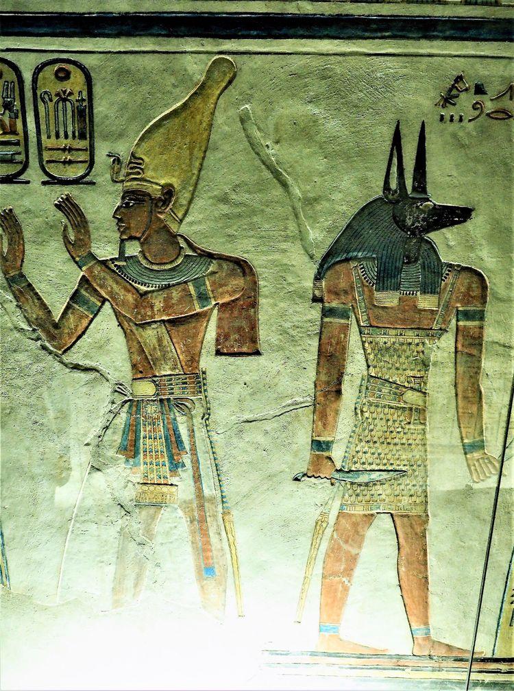 埃及王后谷amenkhopshef王子墓qv55壁画拉美西斯三世向诸神引荐儿子