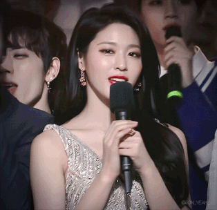 金雪炫:神仙颜值勾人眼,不愧是韩国