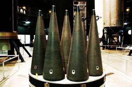 美国三十年来,首次研发全新核弹头,引发外界担忧不安全