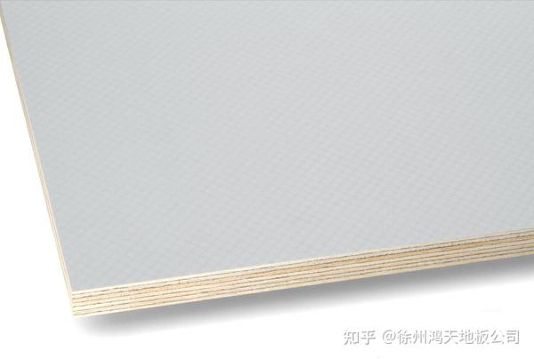 在绝干时,大部分纹孔闭合,仅