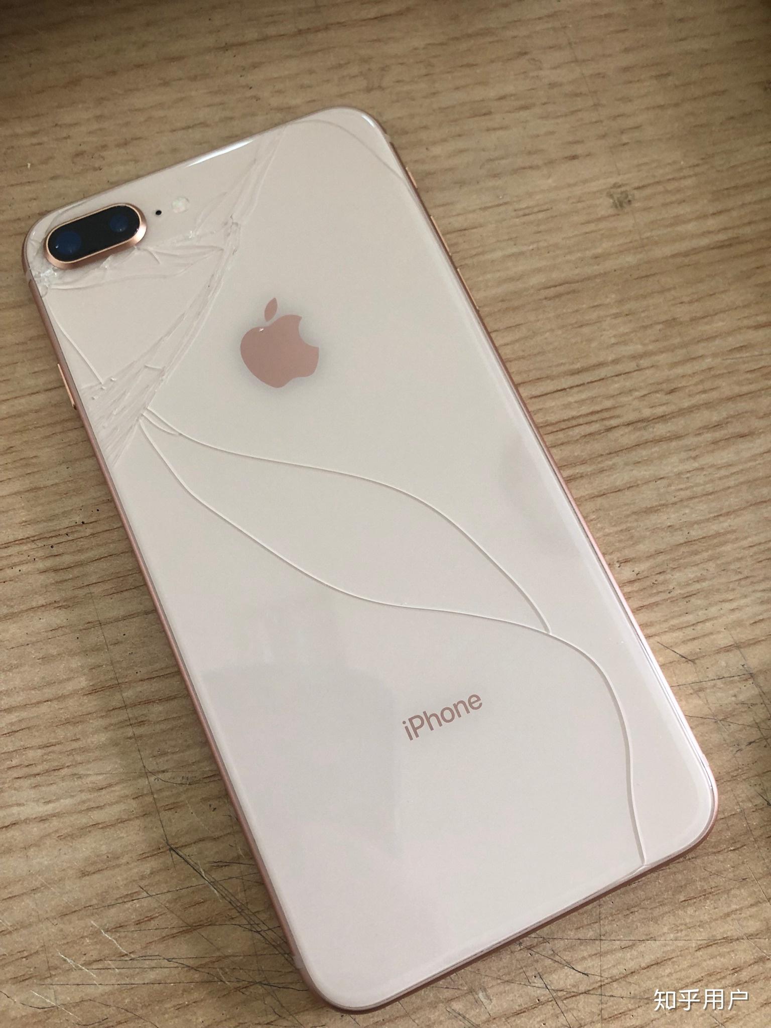 iphone88p玻璃后盖真的一摔就会碎么