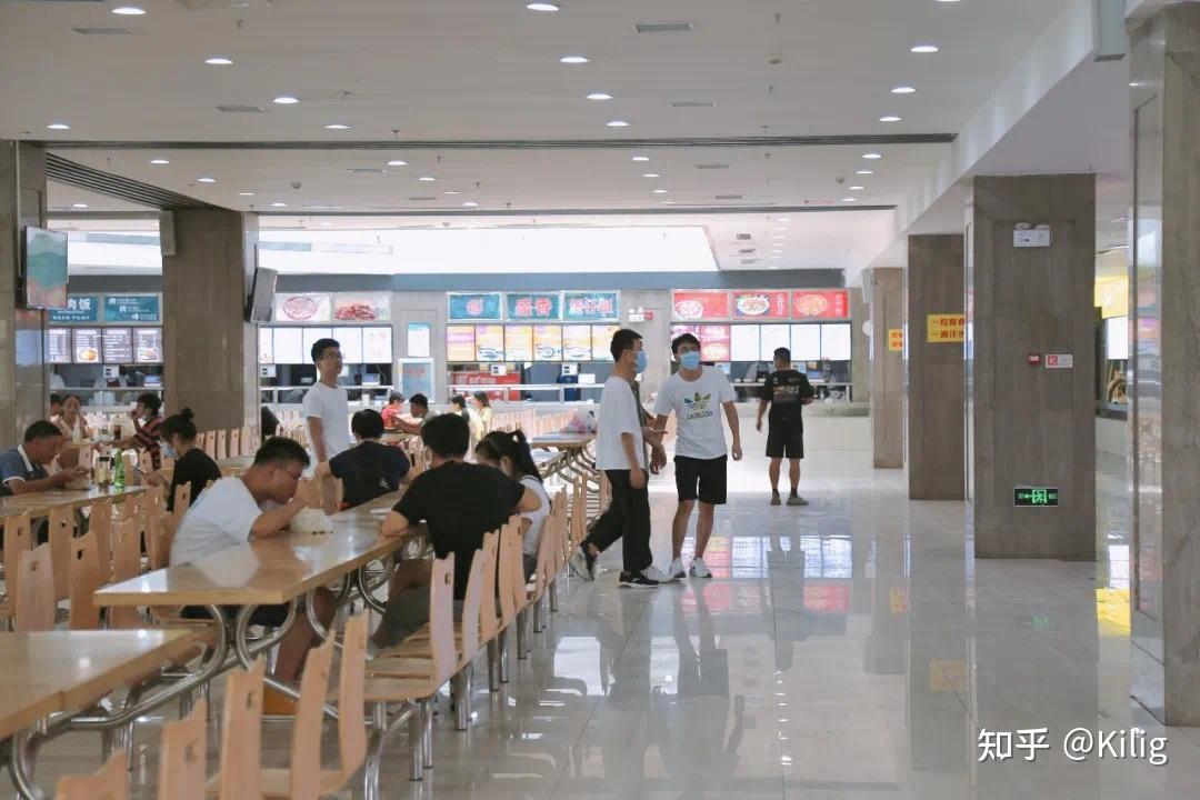 武汉晴川学院衣食住行一览