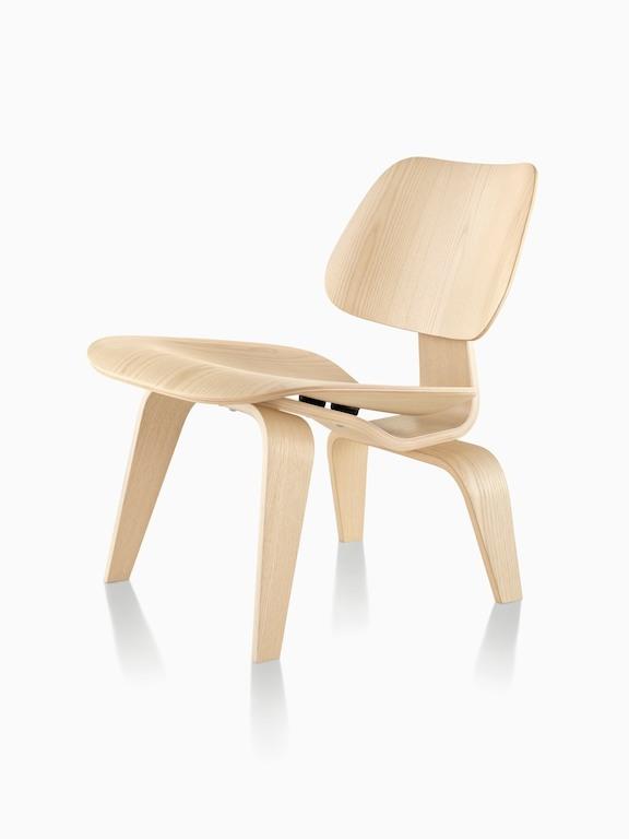 伊姆斯lcw椅(lounge chair wood)