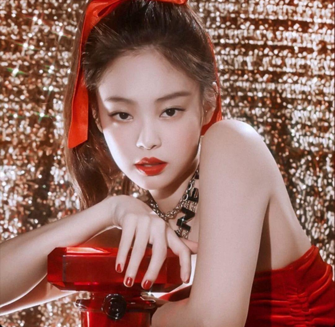 你有哪些jennie的美图!求分享?