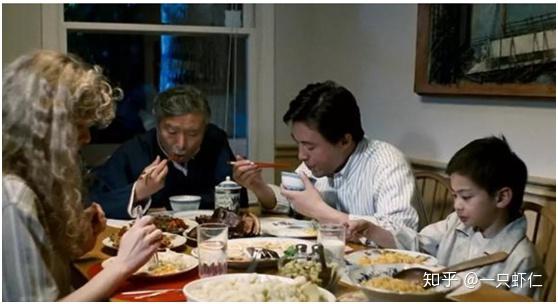 李安《推手》:上映近30年的电影,如今看来仍不过时——老年人的爱与欲