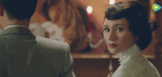 《罗曼蒂克消亡史》,角色再小,镜头再少,她都能轻而易举成为焦点.