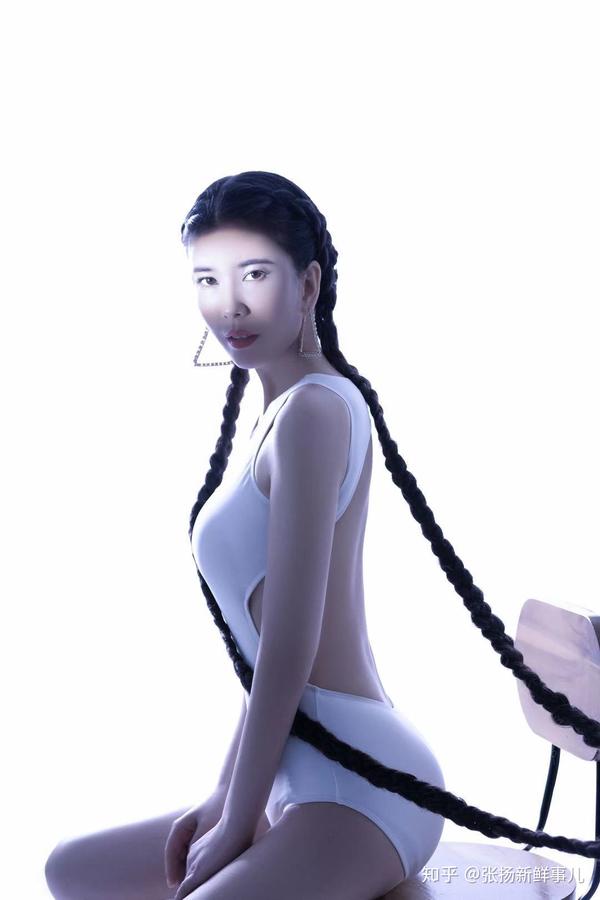 叶贝文新歌《卑微的爱情》唱尽爱情中的断舍离