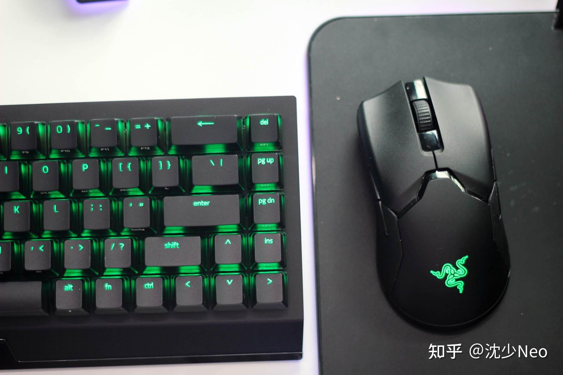 有质感不妥协65的均衡紧凑机械键盘雷蛇黑寡妇蜘蛛v3迷你无线版