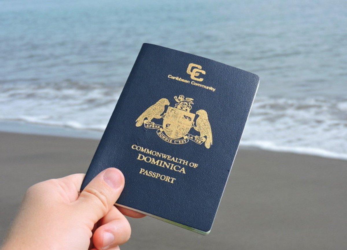 瓦努阿图多米尼克圣卢西亚塞浦路斯的护照还能开户吗