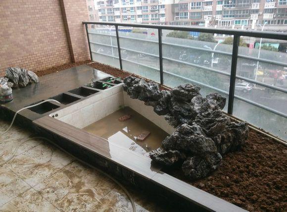 南京阳台装修设计一个鱼池,阳台养鱼养龟都可以!