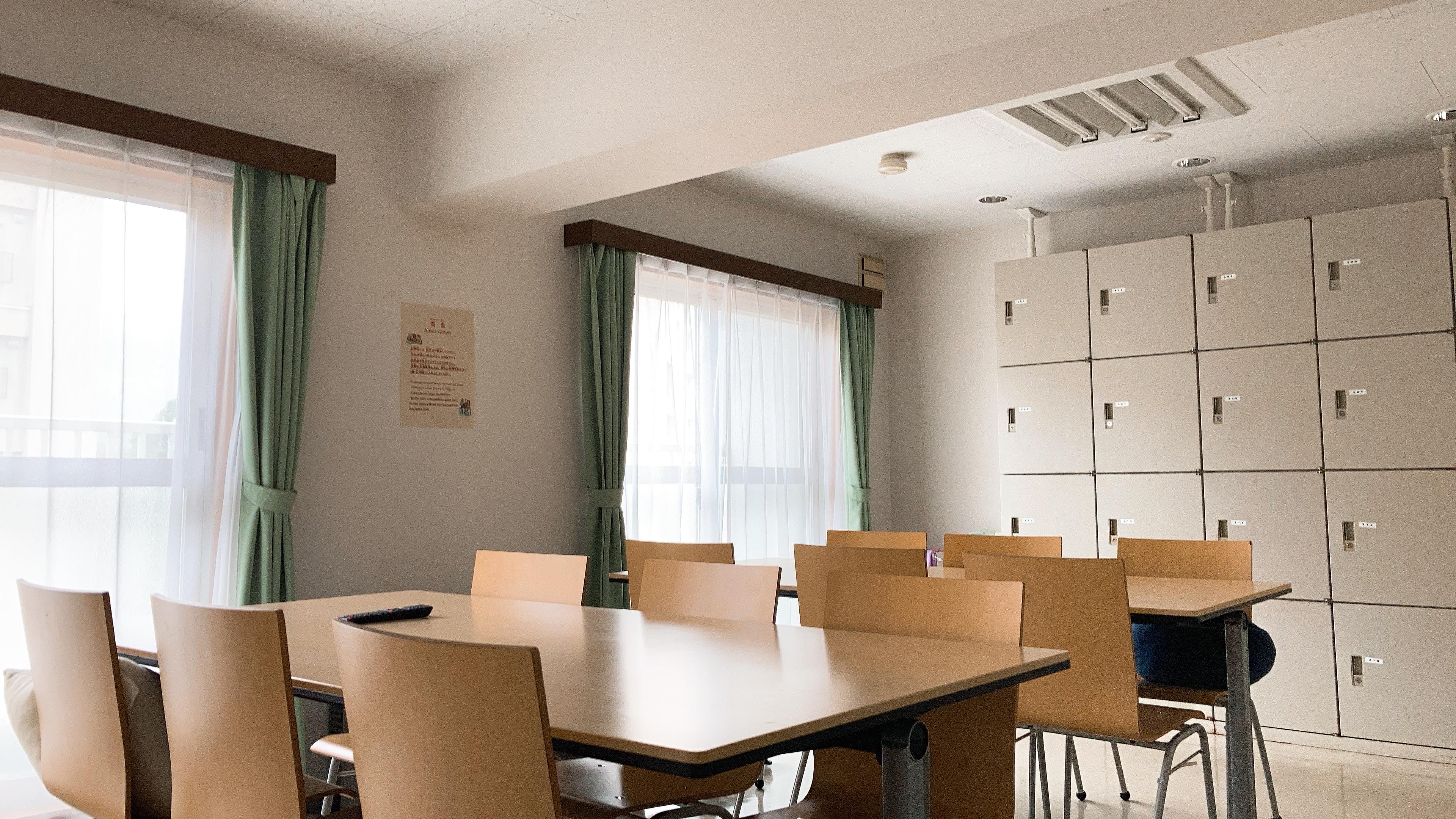 因为住的是北海道大学的学生宿舍,所以房租比较便宜,八月房租22000