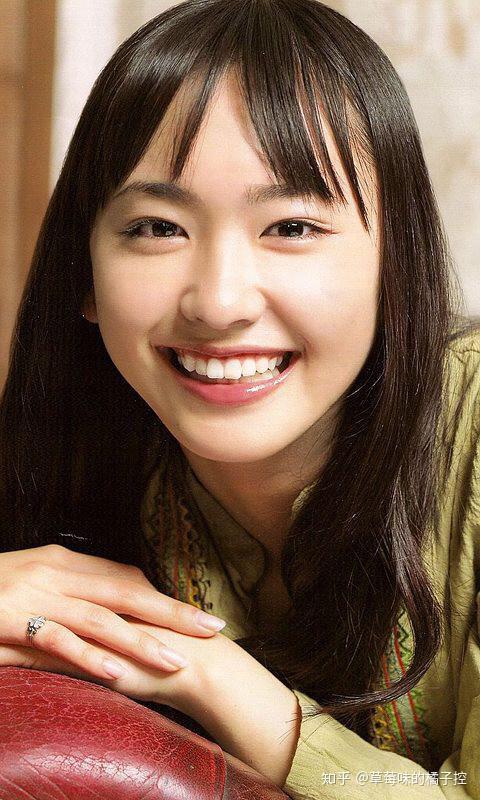 要说日本女星,还是因为日剧入坑慢慢了忖.
