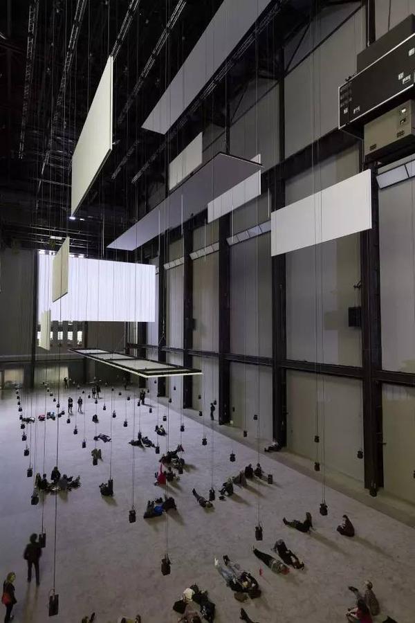 盘点丨那些在泰特现代美术馆涡轮大厅展出过的十大惊人展览