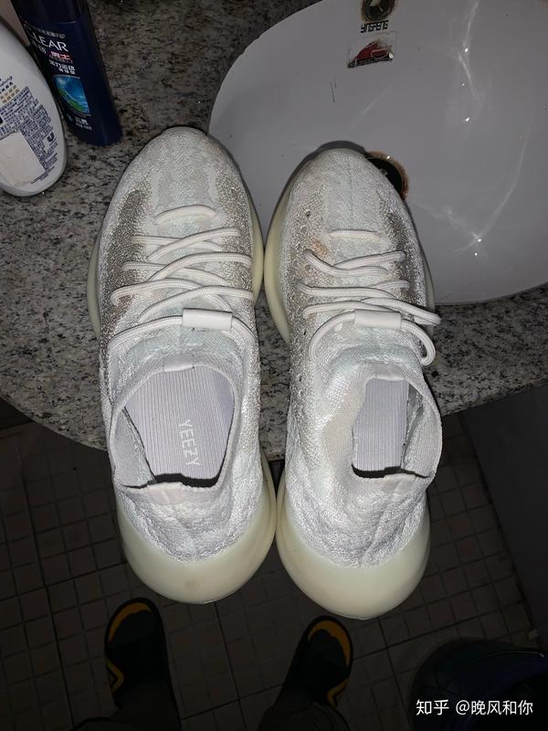 yeezy380白夜光