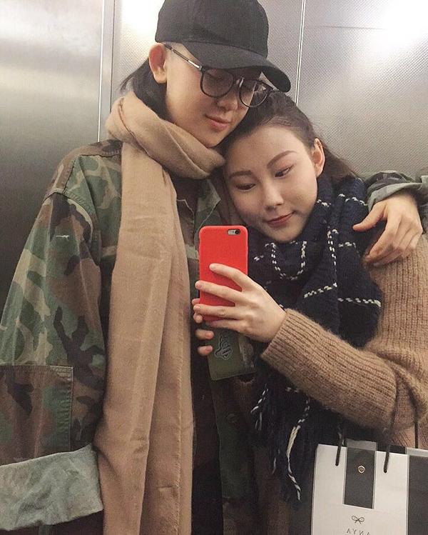 同性情侣怎么样拍秀恩爱的照片?