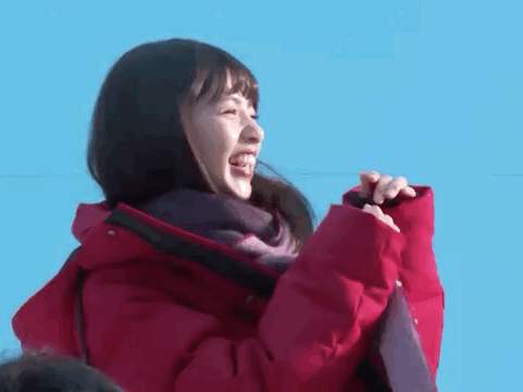 没错,她是我女朋友,斋藤飞鸟.