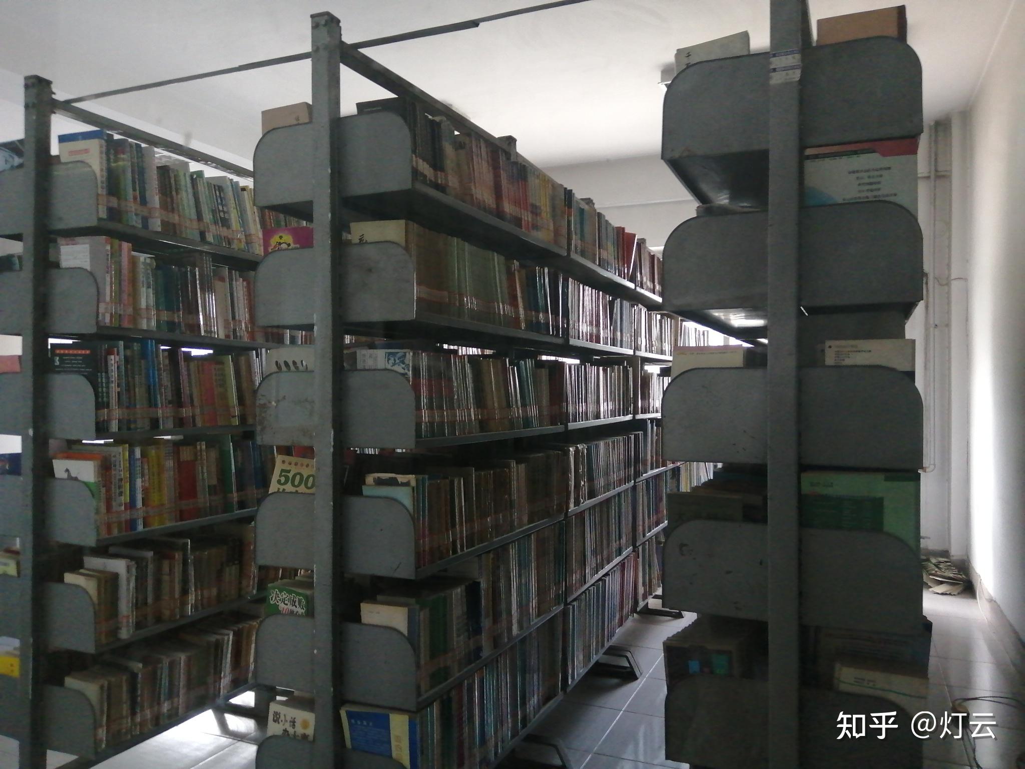 保定职业技术学院的图书馆或教室环境如何是否适合上自习