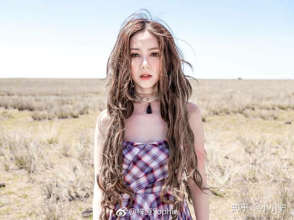 如何评价邓紫棋的新ep《另一个童话》?