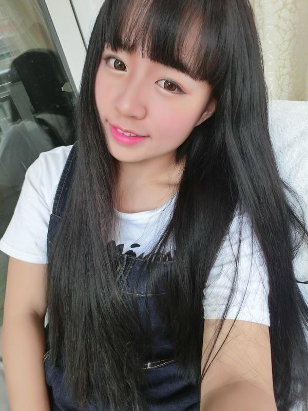男生喜欢女生化什么样的妆?还是纯素颜?