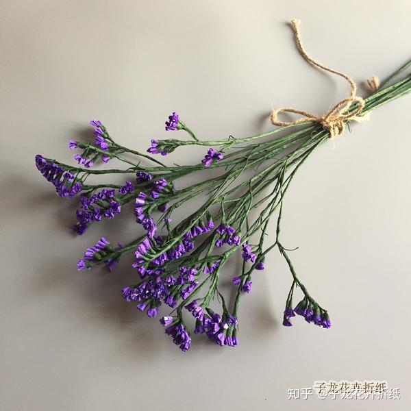 皱纹纸花勿忘我折纸教程和作品展示