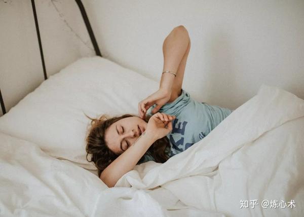 累出来的男人,睡出来的女人,写得真好!