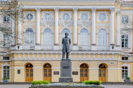 学校历史 俄罗斯国立师范大学(位于俄罗斯联邦圣彼得堡市