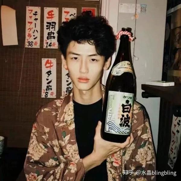 分享给你们一组无水印港风情侣头像