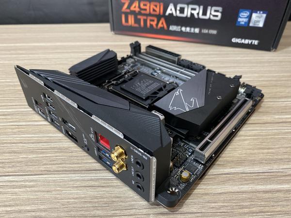 aorusz490iultra开箱拆解