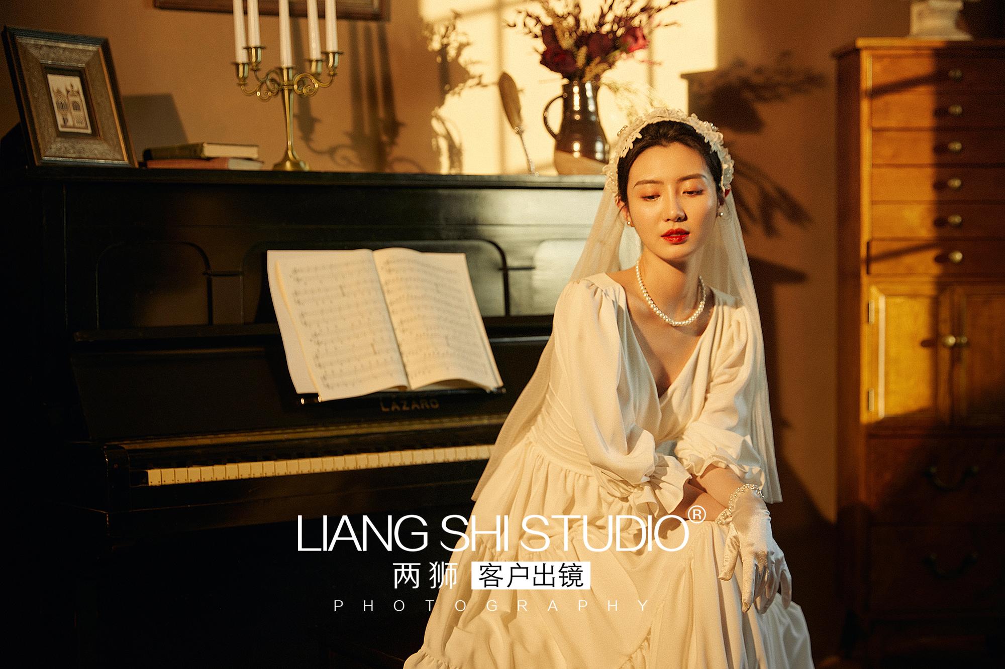 这样的法式复古婚纱照集美们喜欢嘛