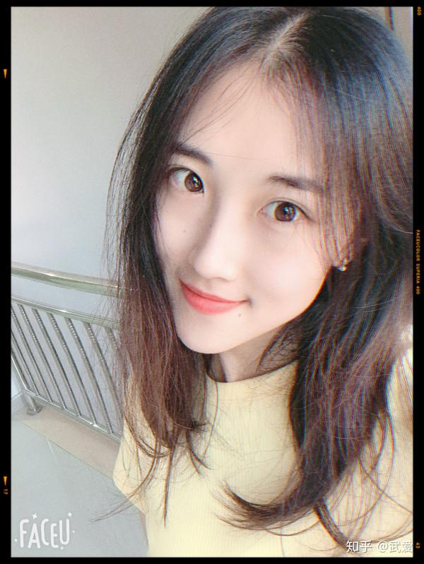 男生对女生素颜不会化妆有什么看法?
