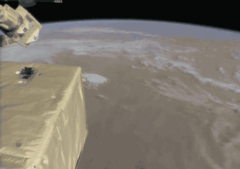 7月13日位于澳大利亚上空的国际空间站(international space station