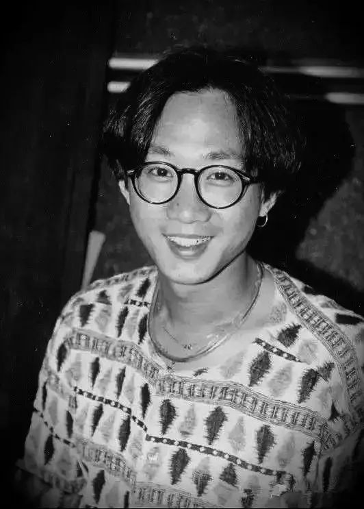 世上纵有千万曲人间再无黄家驹