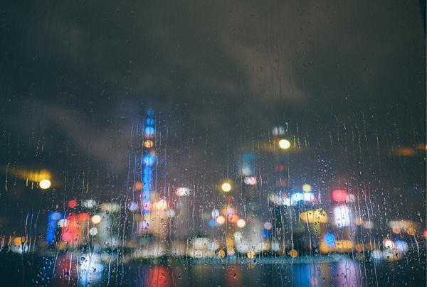 你去过的哪些地方下雨的时候特别美?