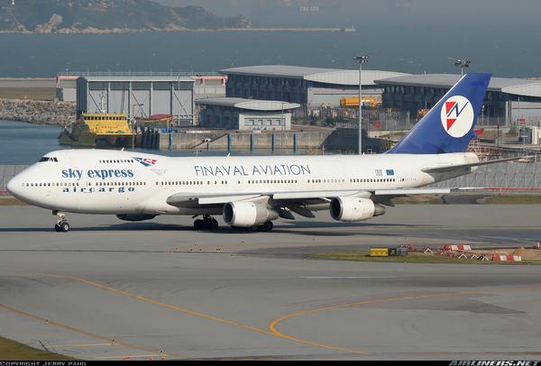 泛美航空841号班机,澳洲航空1号班机空难 空中浩劫相似空难对比2