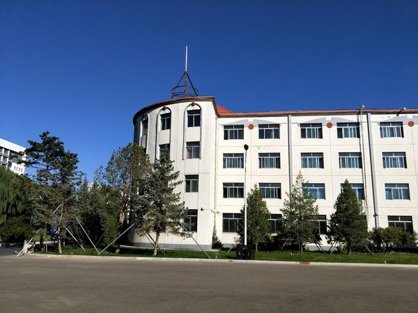 在内蒙古师范大学鸿德学院上学