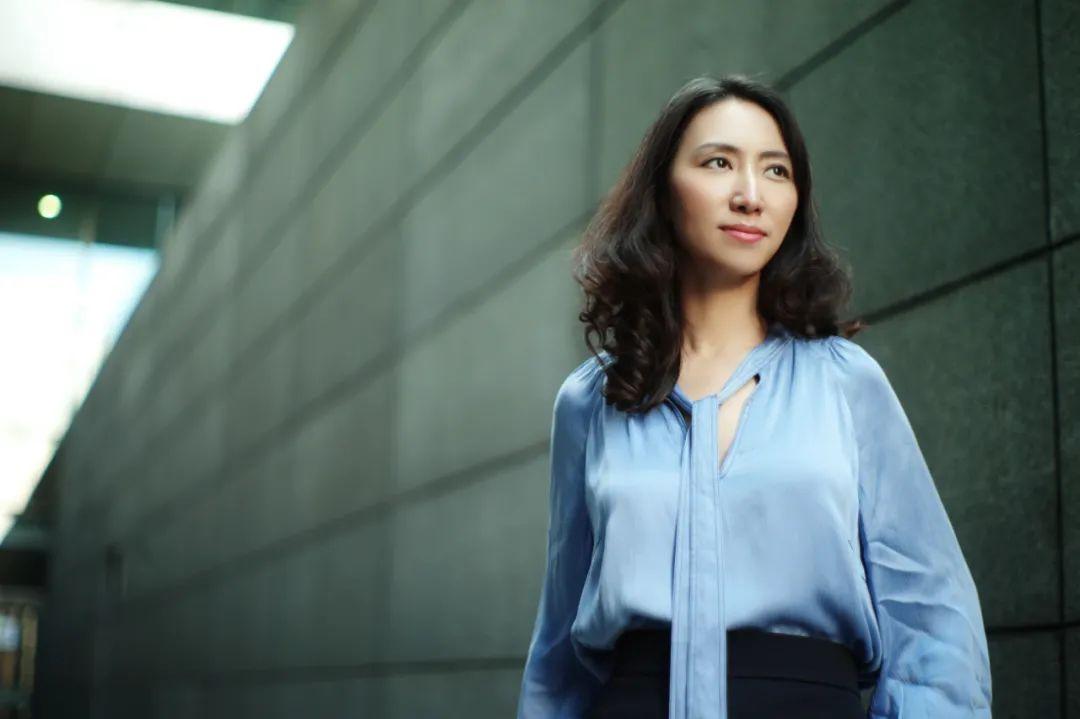 李一诺邢军女性是更天然的领导者