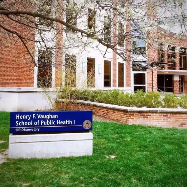 在密歇根大学 (university of michigan) 就读是怎样一番体验?