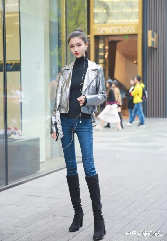 我发现女生穿靴子的比例非常高她们就不怕得脚臭吗