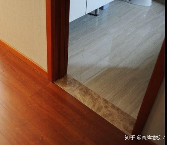 瓷砖和木地板怎么衔接?木地板和瓷砖接缝处理,你家做对了吗?