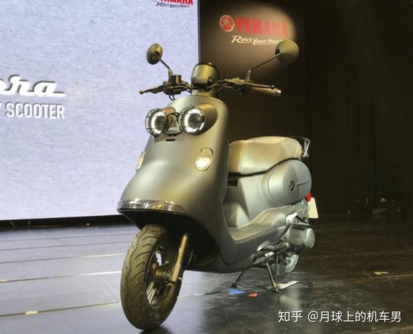 大眼仔 yamaha vinoora 125 踏板摩托车