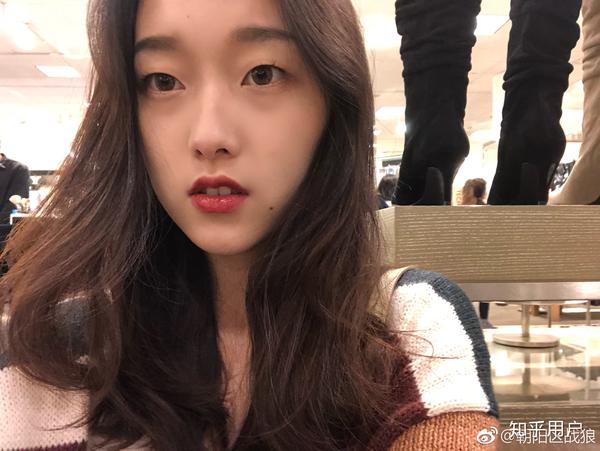 为什么国内审美很少能接受单眼皮女星?