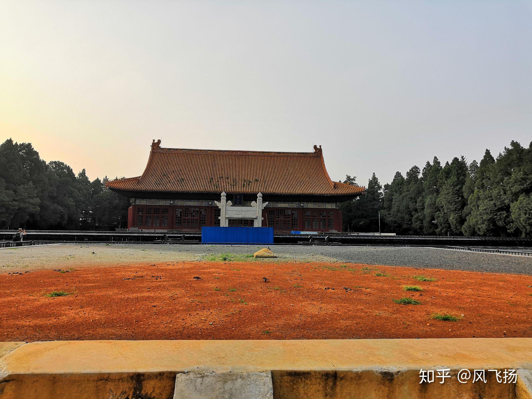 古代祭祀天地先祖用五色土夯实的祭坛请问五色土是什么