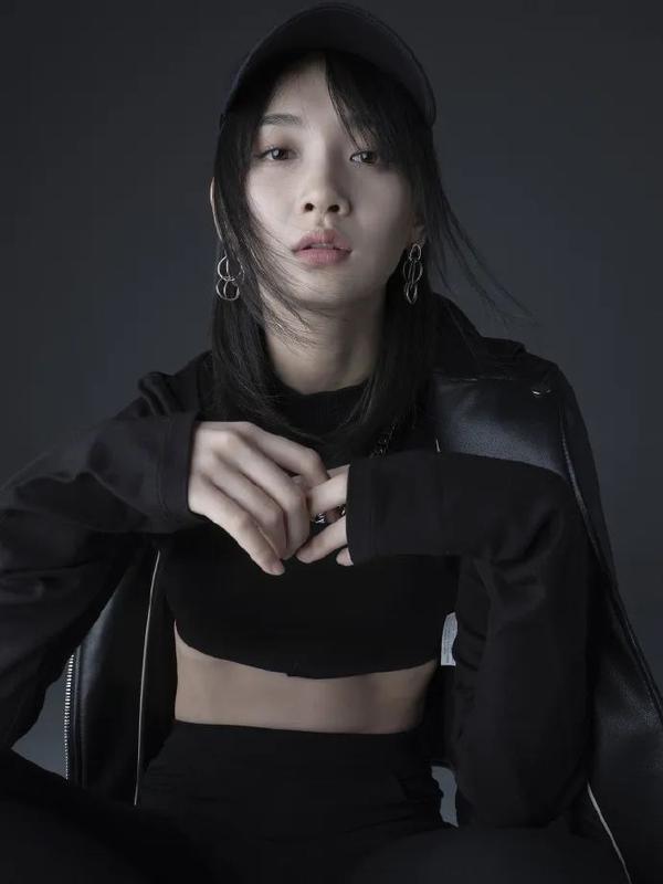 潮流范|葛鑫怡——酷女孩也同样享有软弱和难过的机会