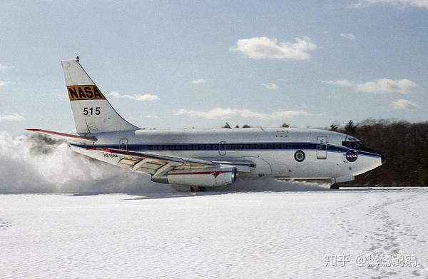 早期的波音 737 原型机,正在经历 nasa 的测试