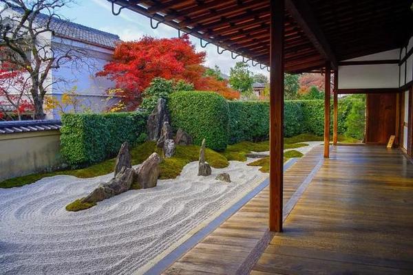 大德寺塔头瑞峰院枯山水庭院——独坐庭