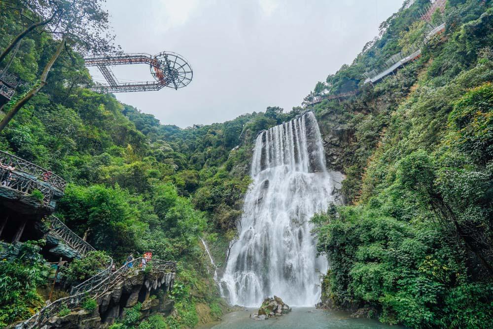 清远旅游好去处古龙峡创造了多项世界纪录