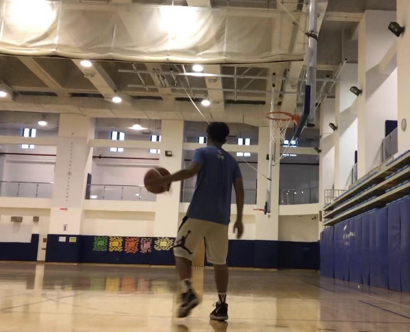 如何评价鼎石第一控球后卫韩宇轩