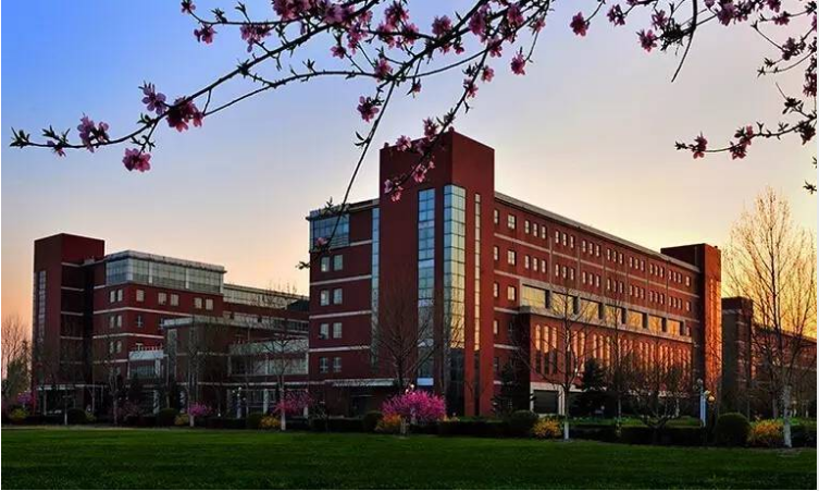 二,学校位次华北电力大学保定校区,创建于1958年,曾用校名北京电力